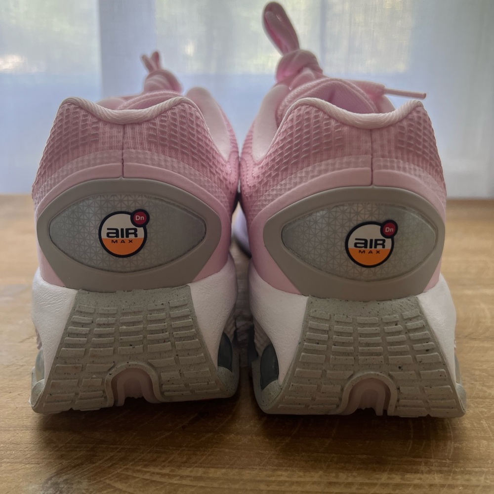 Nike Air Max Dn Big Kids' Shoes in Pink Foam Size 6.5y New - Picture 6 of 13